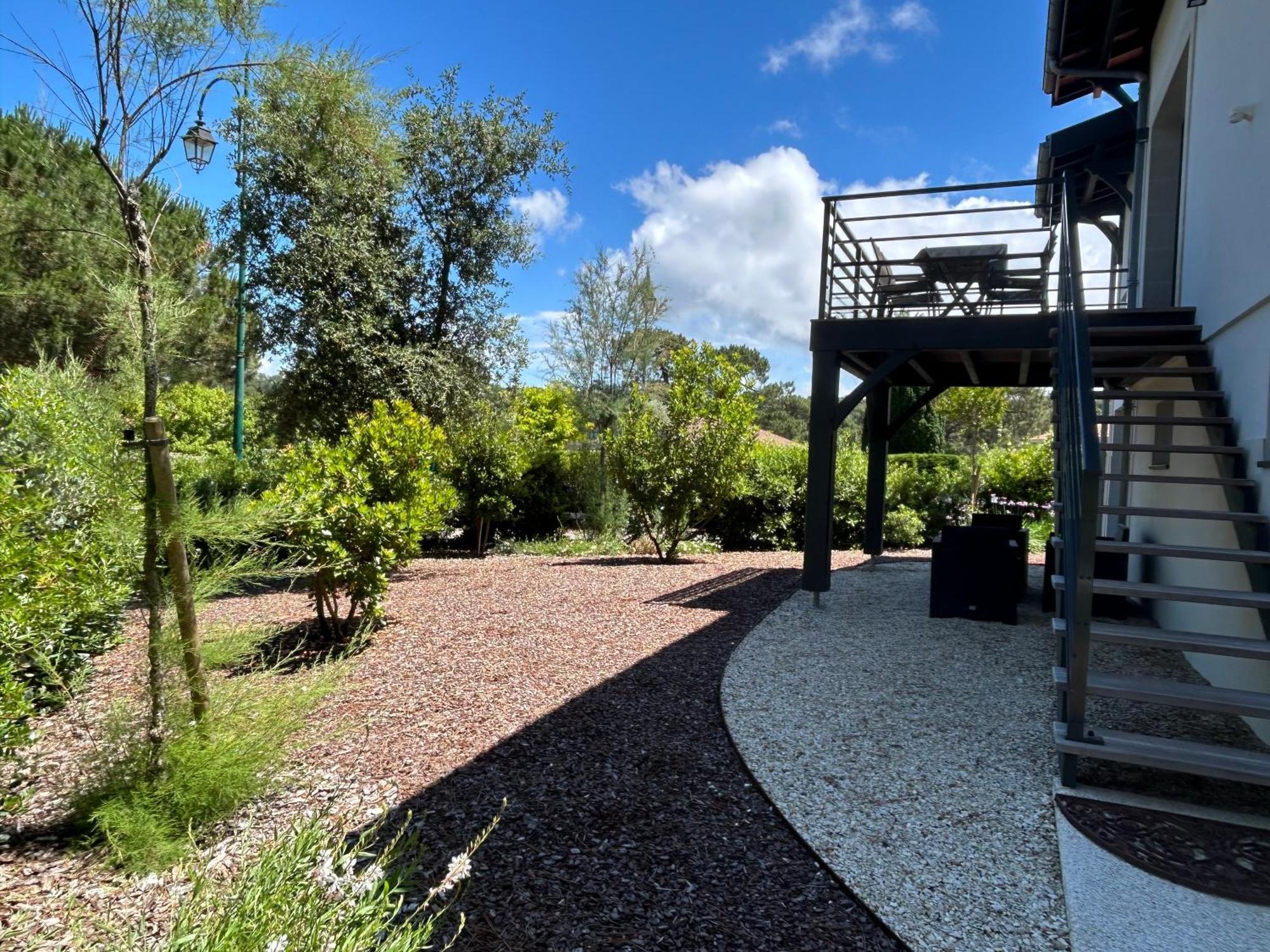 Appartement Neuf T2 Avec Jardin Et Terrasses Arcachon Extérieur photo